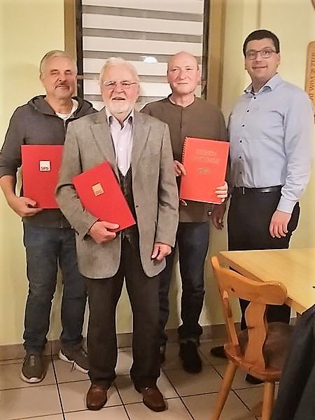 von lins: Thomas Flügel, Günter Bauer, Günter Stark, Jonas Merzbacher